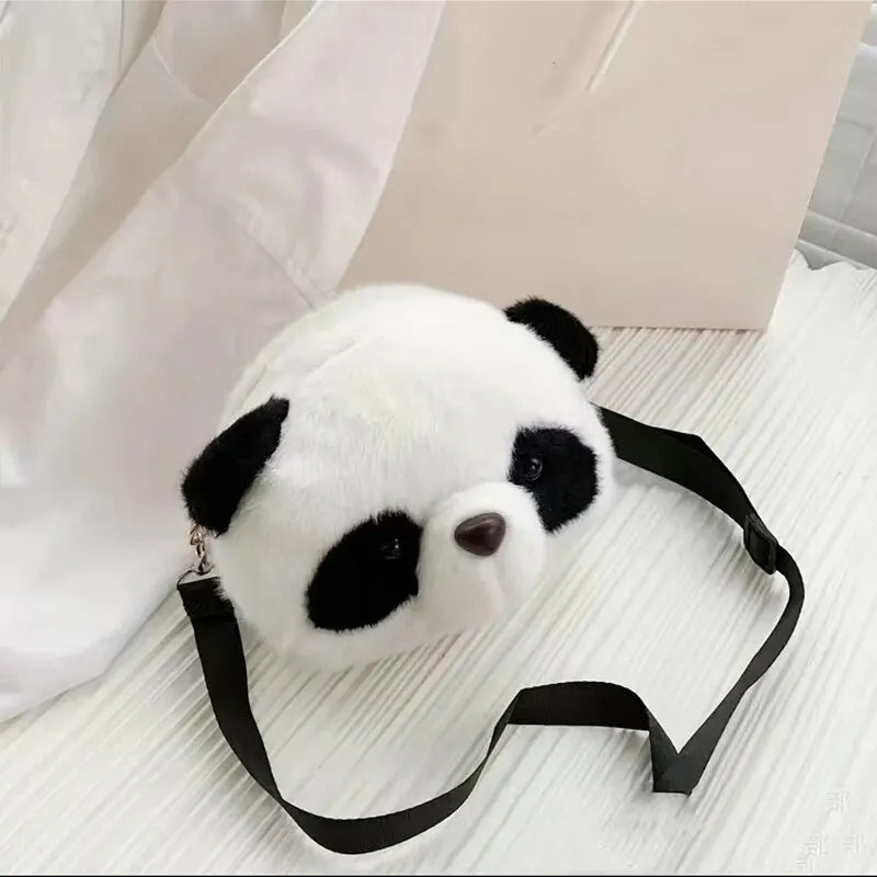 overview-of-a-panda-stuffed-handbag