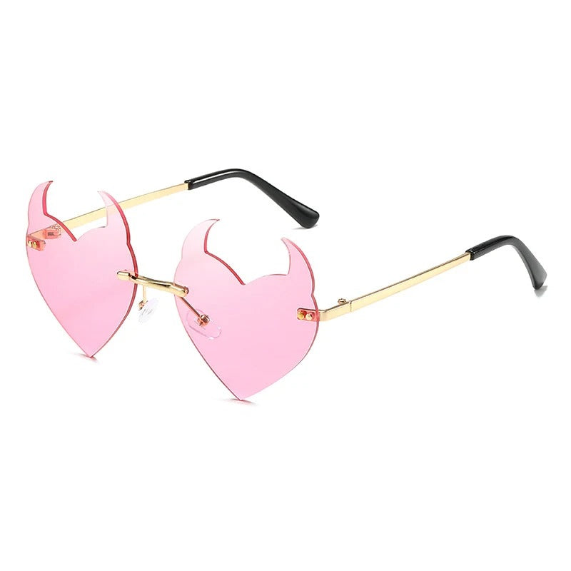 Devil shape frame techno sunglasses