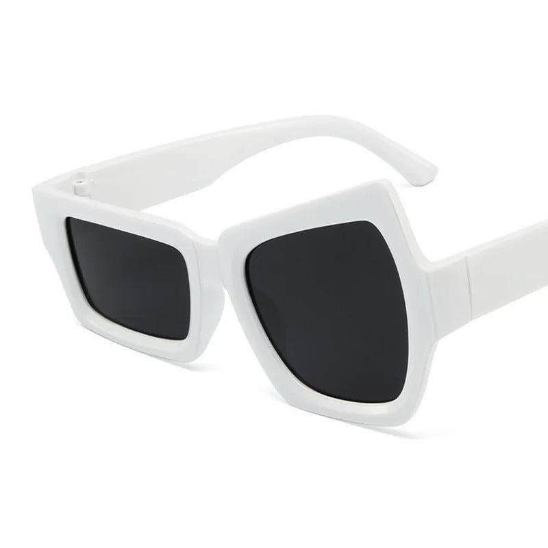 White rectangular frame with black lens for techno sunglasses